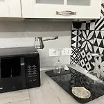 Zeus Apartment La Spezia